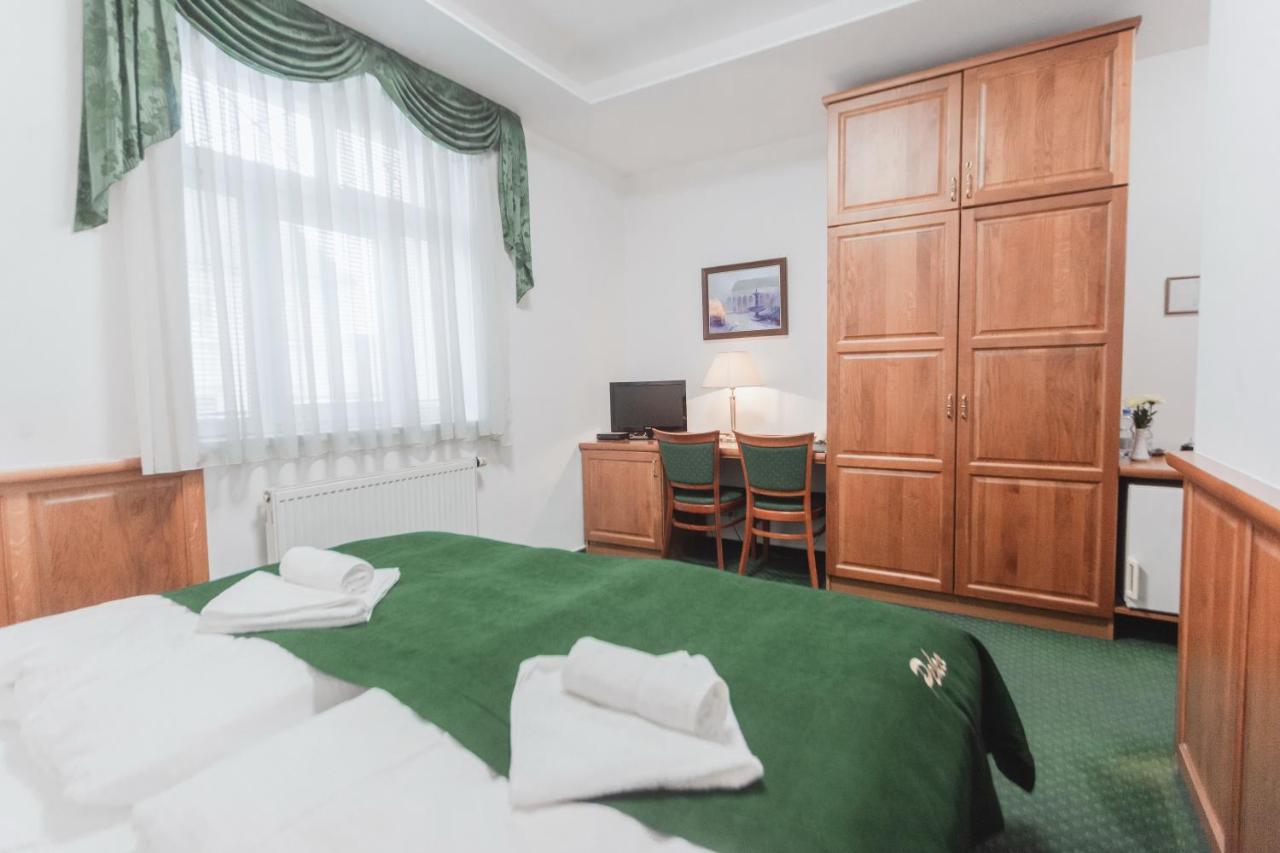 Hotel Peko ปราก ภายนอก รูปภาพ