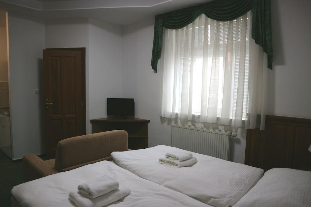 Hotel Peko ปราก ภายนอก รูปภาพ